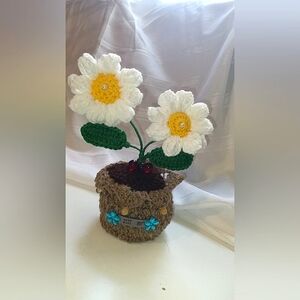 Daisy flowers handmade crochet home decor